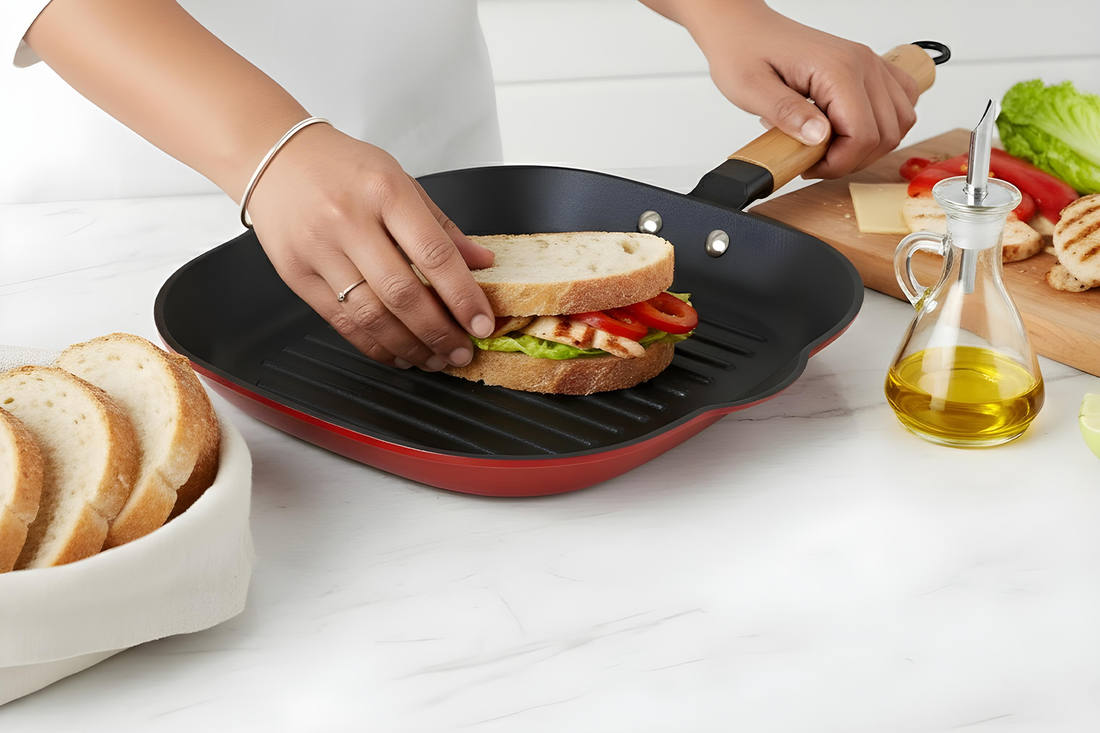 What Can You Cook in a Cast Iron Skillet? | SUNCASA