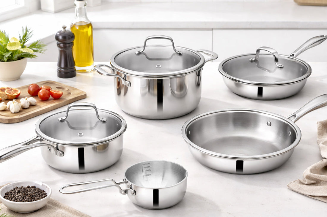 Minimalist Kitchen with Just 5 Essential Cookware