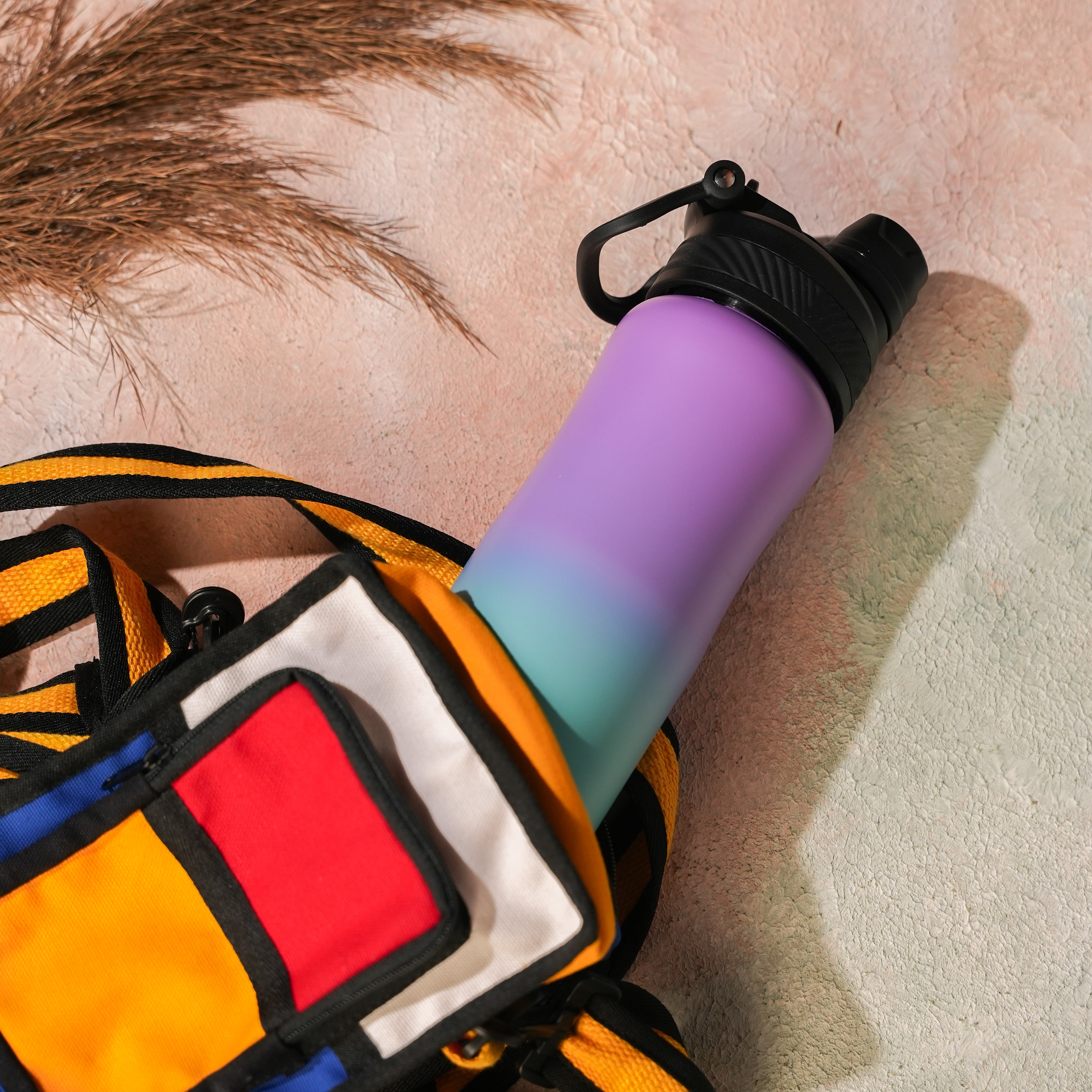 SUNCASA Oceana Sipper Flask,  600 ml, Purple & Green