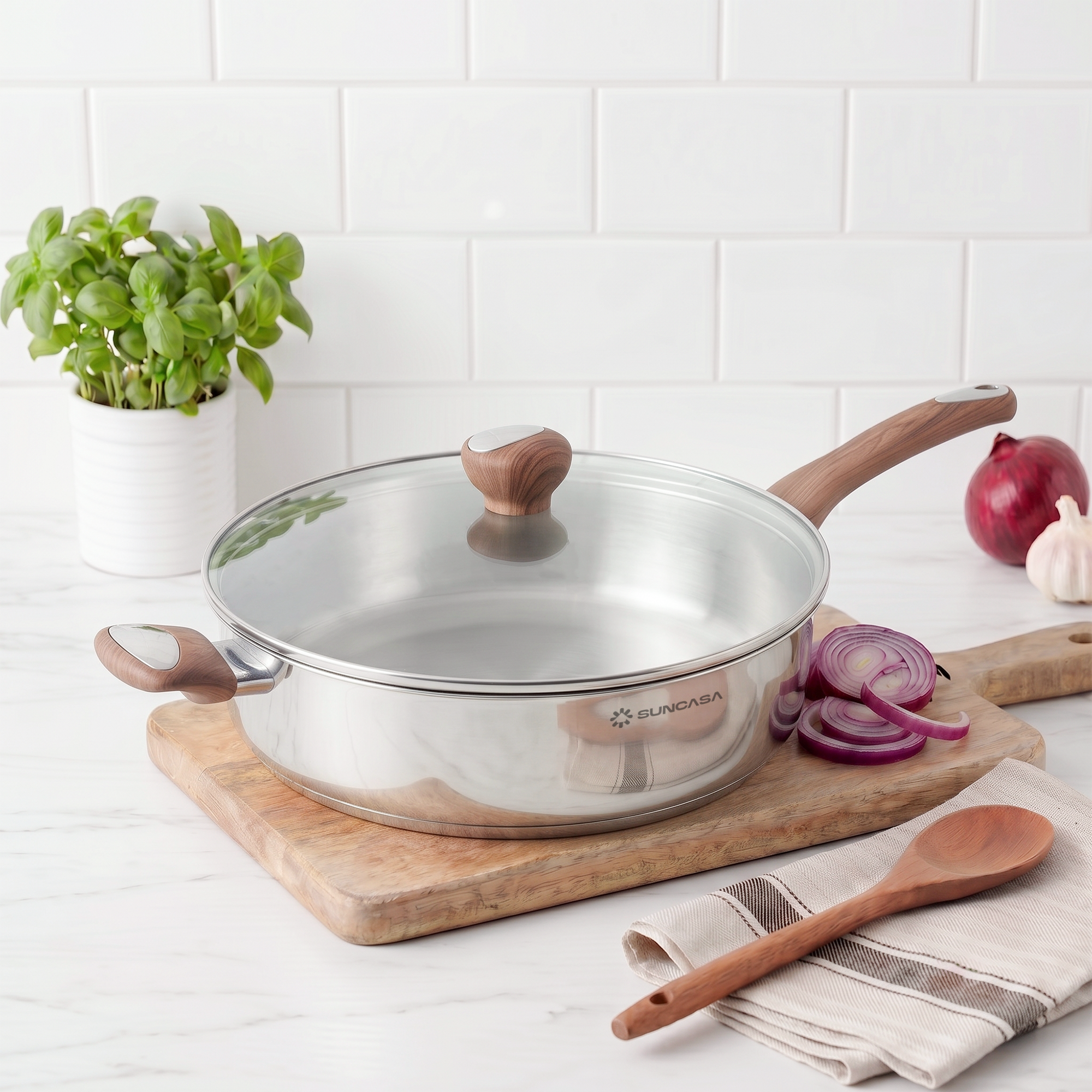 Impact Pro Luxe SautePan with Glass Lid, 26cm/ 4.57L