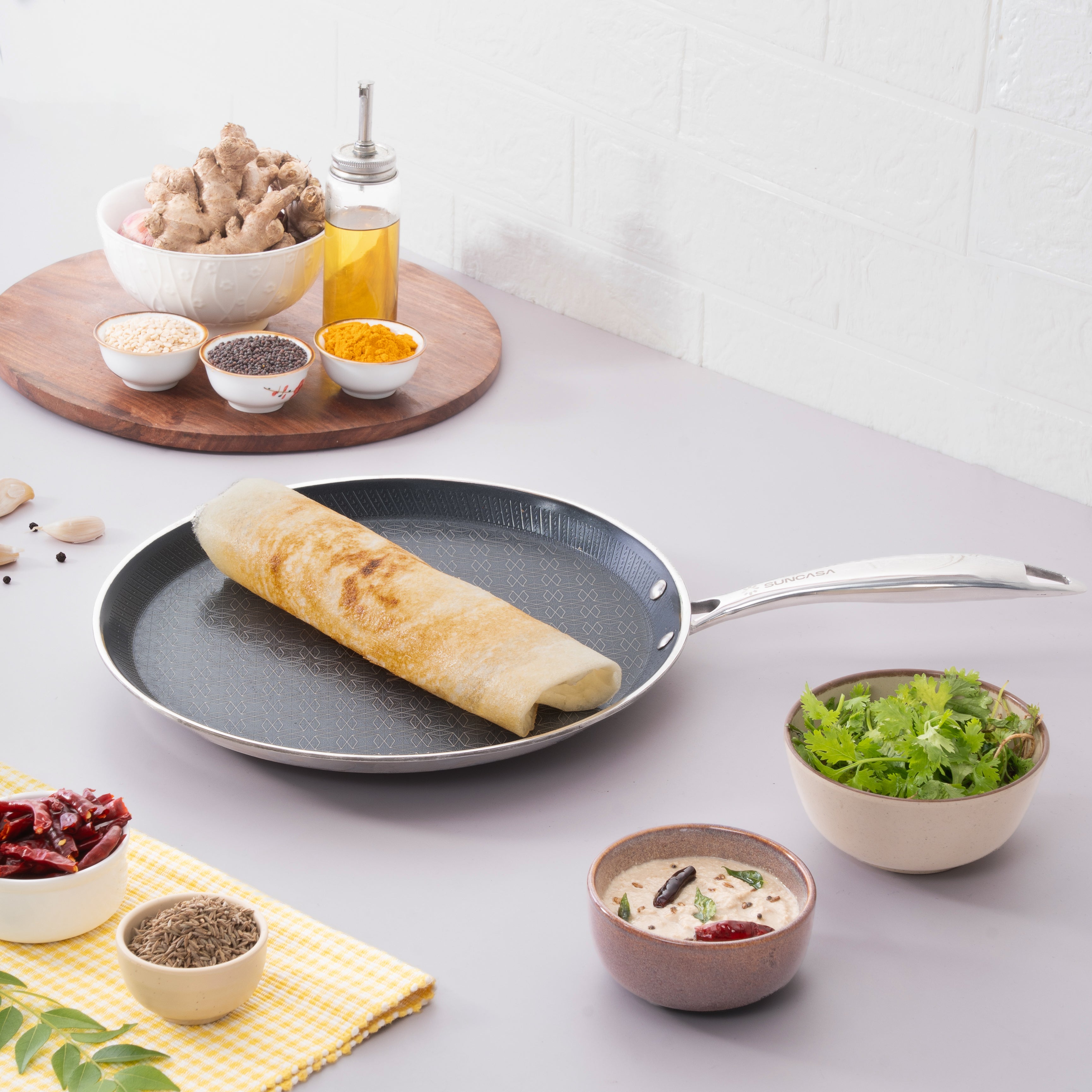 Mitrix Plus Triply with Ceramic Coating Dosa Tawa, 25cm